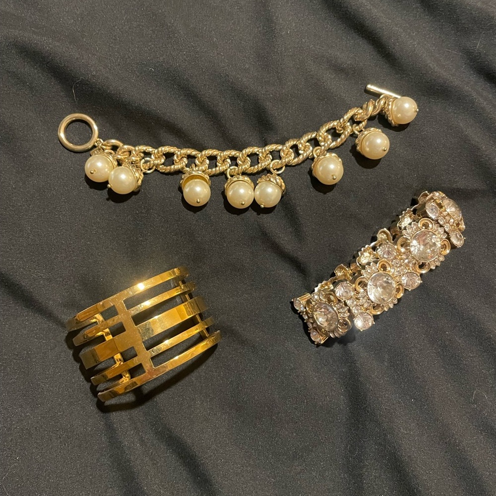 Gold Bracelet Set